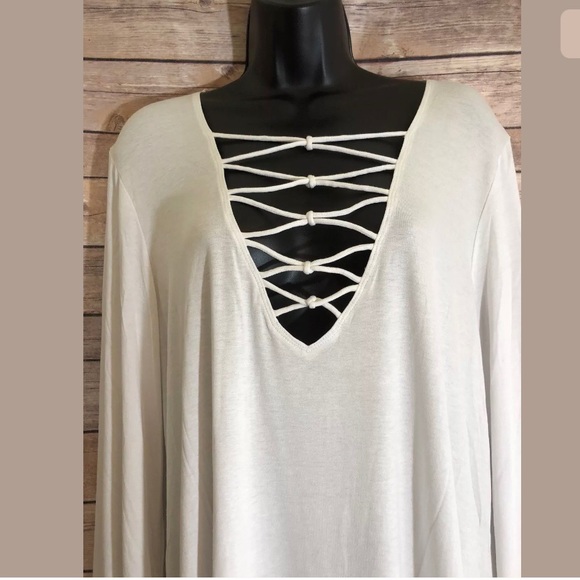 ❌SOLD❌Swimsuit Cover Up Tunic White NWOT - Picture 4 of 6